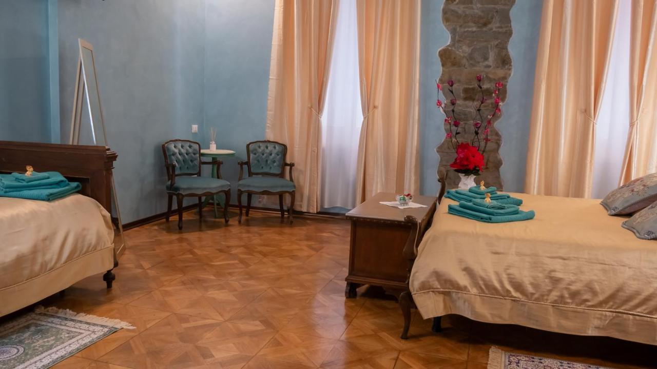 La Maison De Lulu Bed & Breakfast